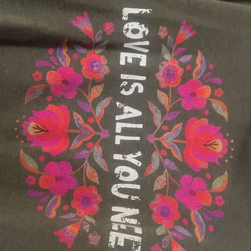 NATURAL LIFE sweatshirt with pockets! - Picture 3 of 5